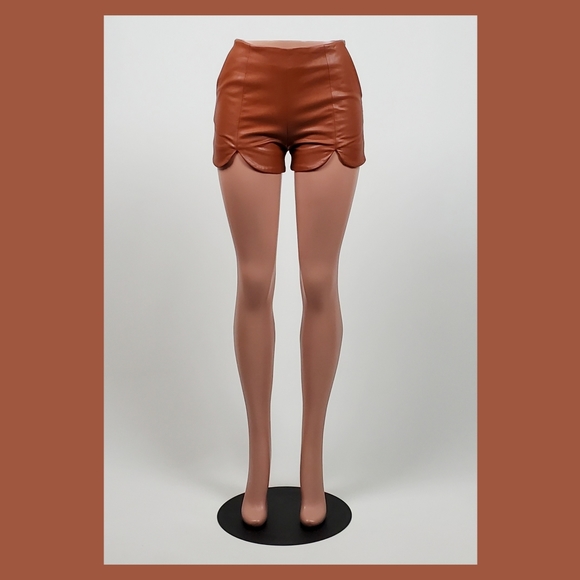 Love Riche Pants - SOLD. Faux leather shorts